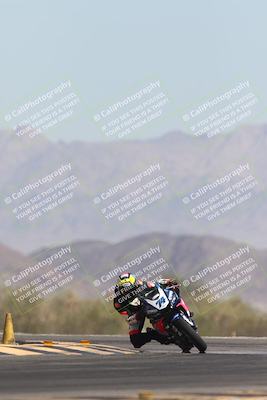 media/Oct-26-2025-Race Pace (Sun) [[c1447ca738]]/Non Verified (1st 20 Minutes of every Hour)/4-Turn 14 (1110am)/